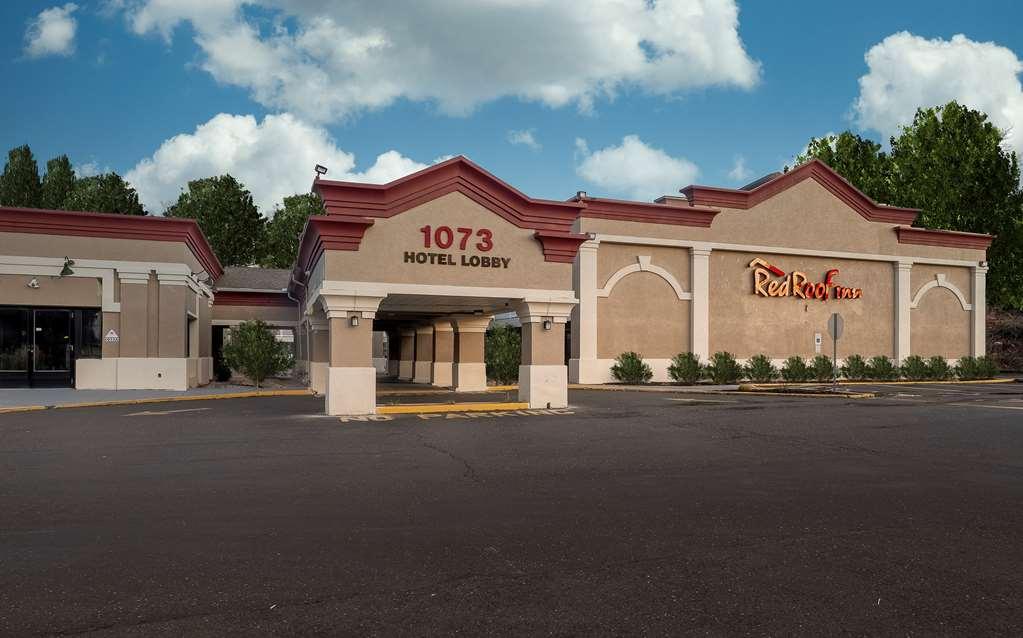 Hometowne Studios By Red Roof Bordentown - Mcguire Afb Bagian luar foto